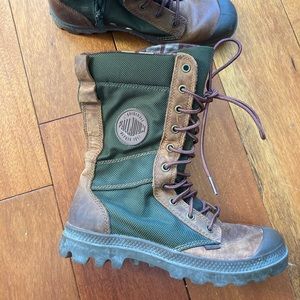 Palladium winter boots!